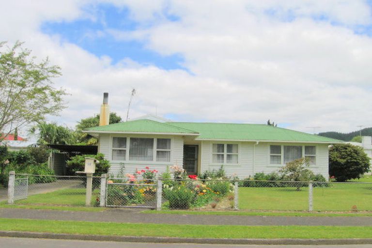 Photo of property in 6 O'reilly Crescent, Taumarunui, 3920