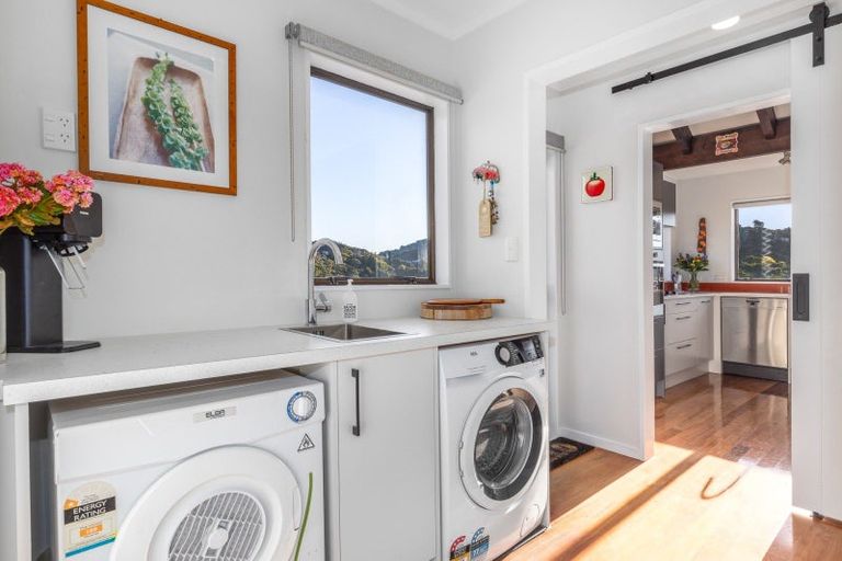 Photo of property in 72 Leeward Drive, Whitby, Porirua, 5024