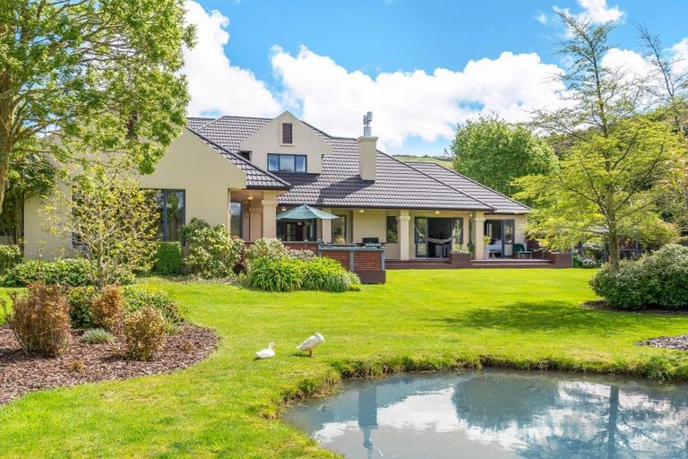 Photo of property in 43 Tvl Road, Blue Mountains, Upper Hutt, 5371