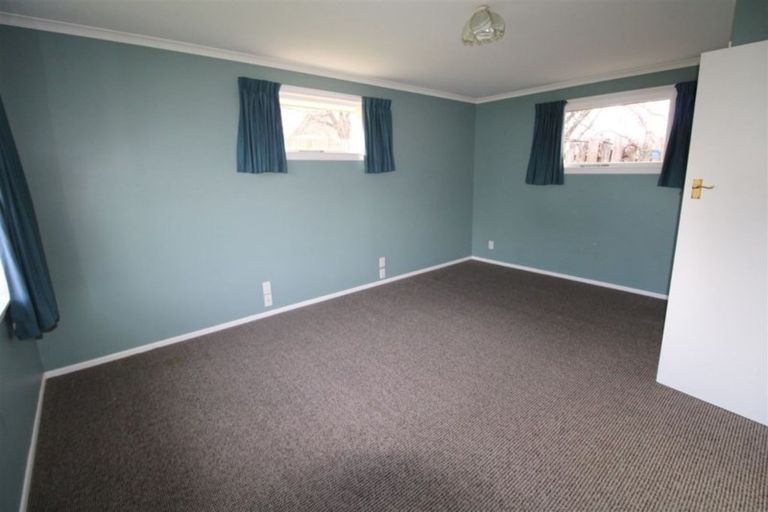 Photo of property in 42 Kitchener Square, Highfield, Timaru, 7910