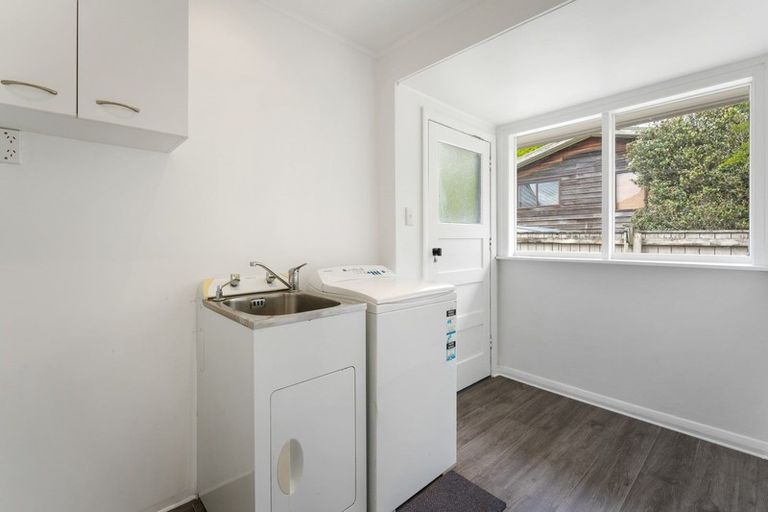 Photo of property in 4a Cleland Crescent, Naenae, Lower Hutt, 5011