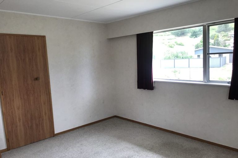 Photo of property in 55 Hazlett Street, Clyde, 9330