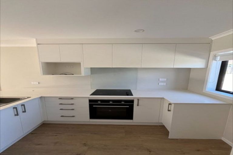 Photo of property in 17/125b Metcalfe Road, Ranui, Auckland, 0612