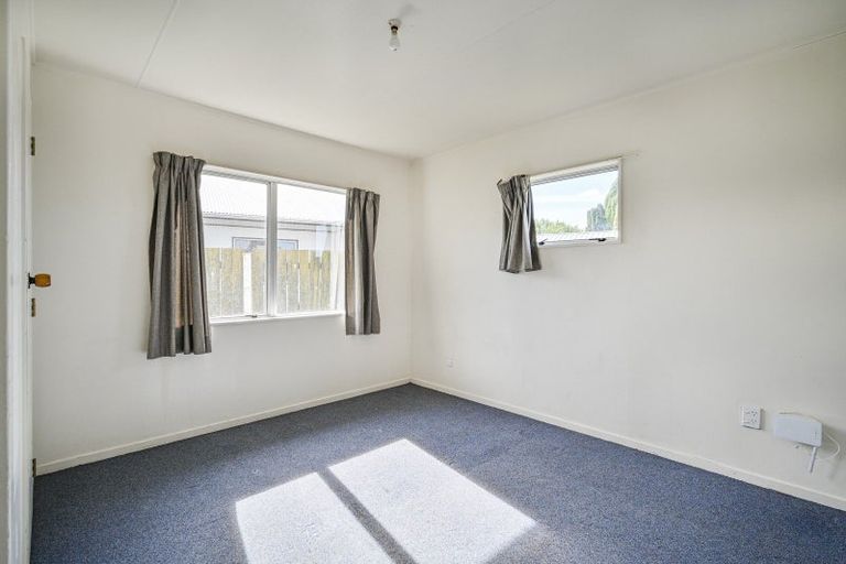 Photo of property in 17 Kilkee Terrace, Flaxmere, Hastings, 4120