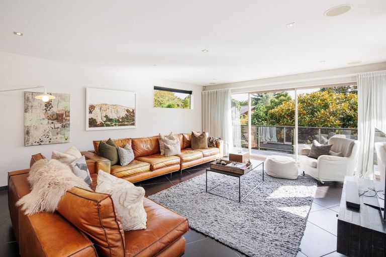 Photo of property in 25 Trent Avenue, Hokowhitu, Palmerston North, 4410