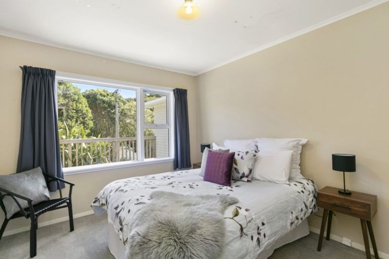 Photo of property in 63a The Drive, Tawa, Wellington, 5028