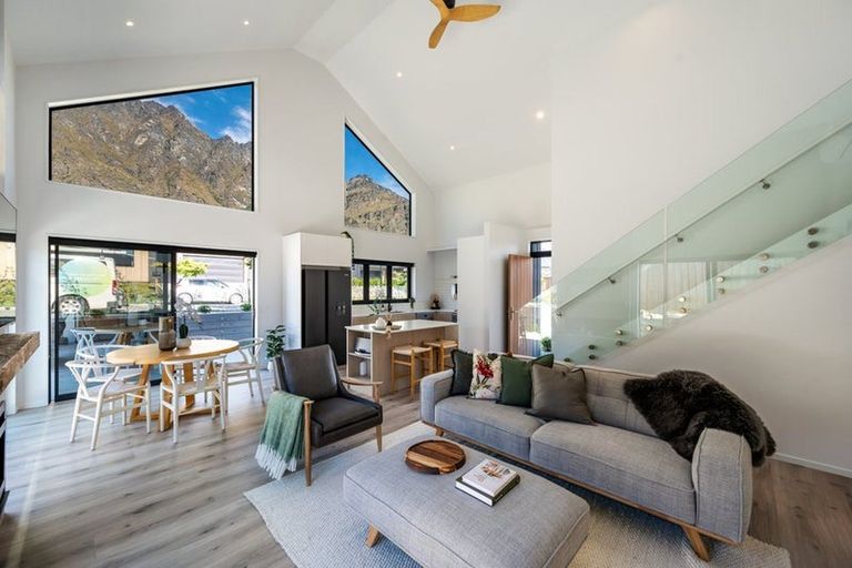 Photo of property in 42 Muster Road, Jacks Point, 9371