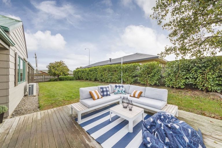 Photo of property in 102 Roberts Line, Kelvin Grove, Palmerston North, 4414