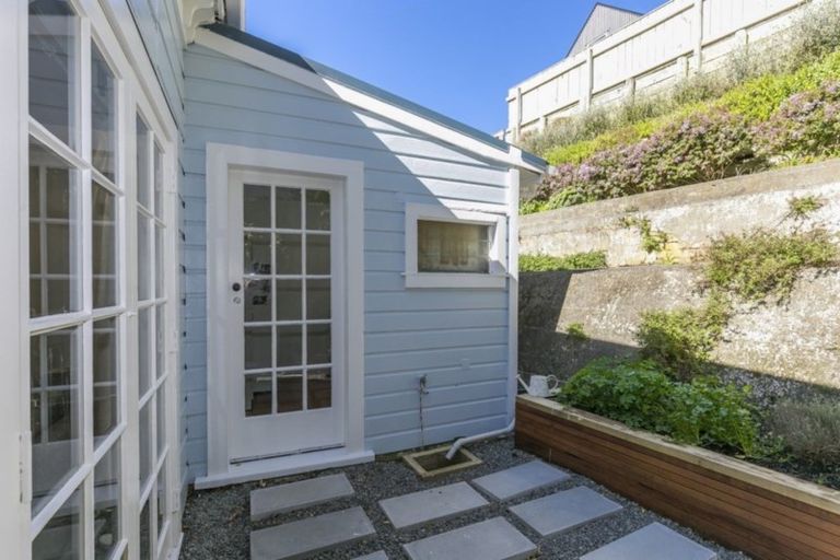 Photo of property in 173 Aro Street, Aro Valley, Wellington, 6021