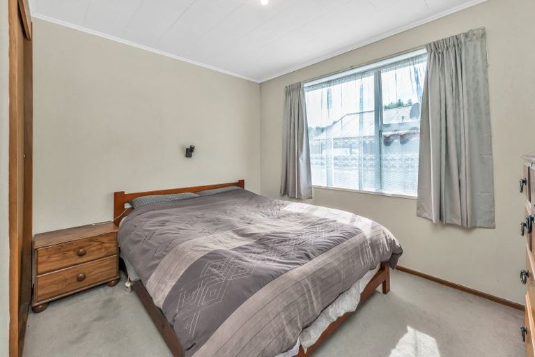 Photo of property in 33 Selwyn Street, Leeston, 7632