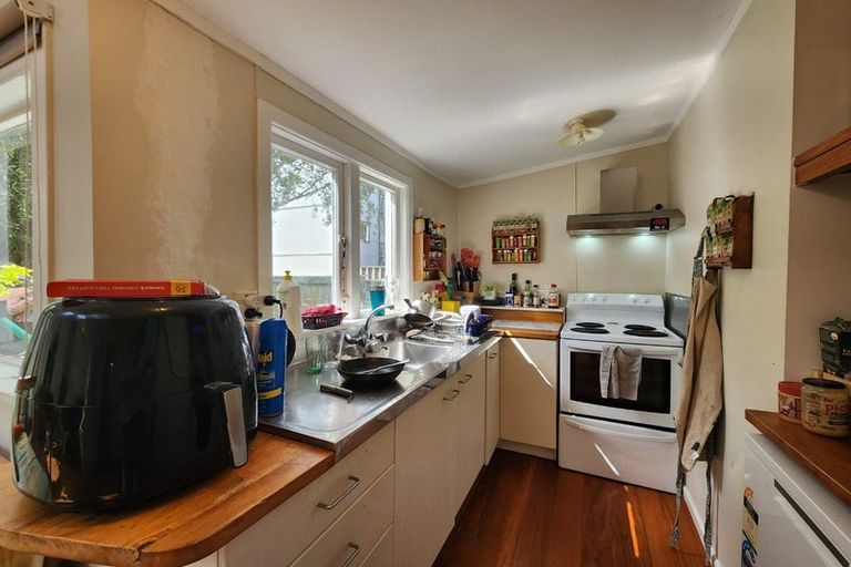 Photo of property in 177 Tasman Street, Mount Cook, Wellington, 6021