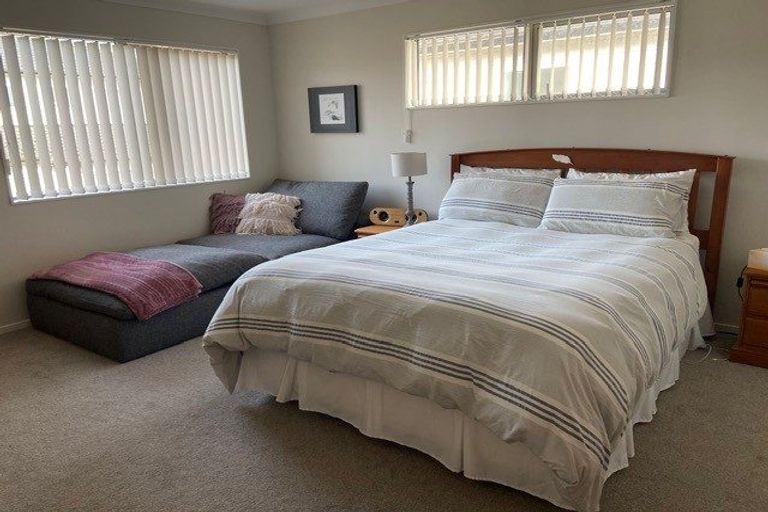 Photo of property in 16 Hikuawa Road, Flat Bush, Auckland, 2019