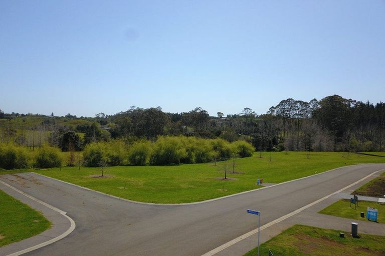 Photo of property in 12 Withers Crescent, Halswell, Christchurch, 8025