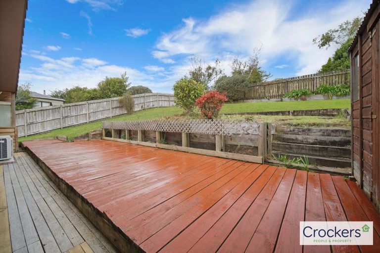 Photo of property in 21 Edgware Road, West Harbour, Auckland, 0618