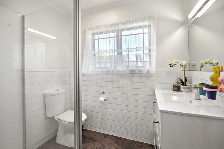 Photo of property in 6 Bouverie Crescent, Flagstaff, Hamilton, 3210