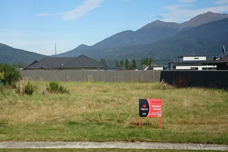 Photo of property in 27 South Arm Drive, Te Anau, 9600