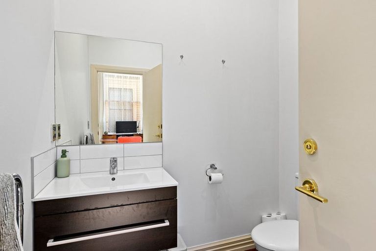 Photo of property in 7 Tonks Grove, Te Aro, Wellington, 6011