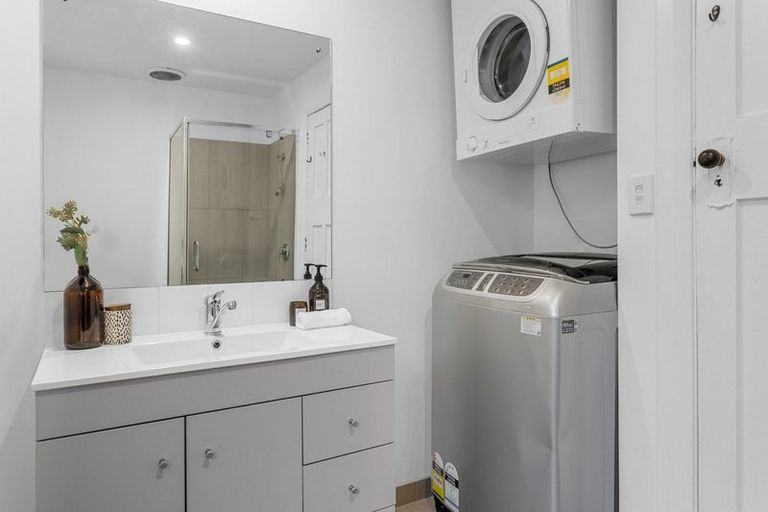 Photo of property in 42 Mersey Street, St Albans, Christchurch, 8014