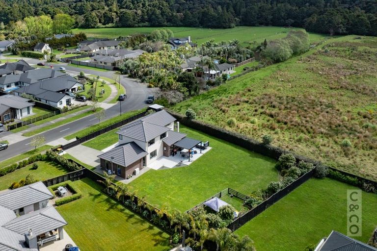 Photo of property in 30 Robert Might Road, Huapai, Kumeu, 0810