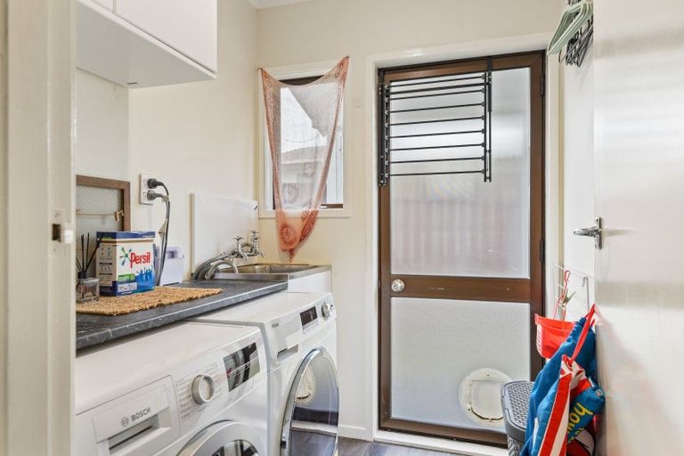 Photo of property in 38 Blomfield Street, Pukehangi, Rotorua, 3015