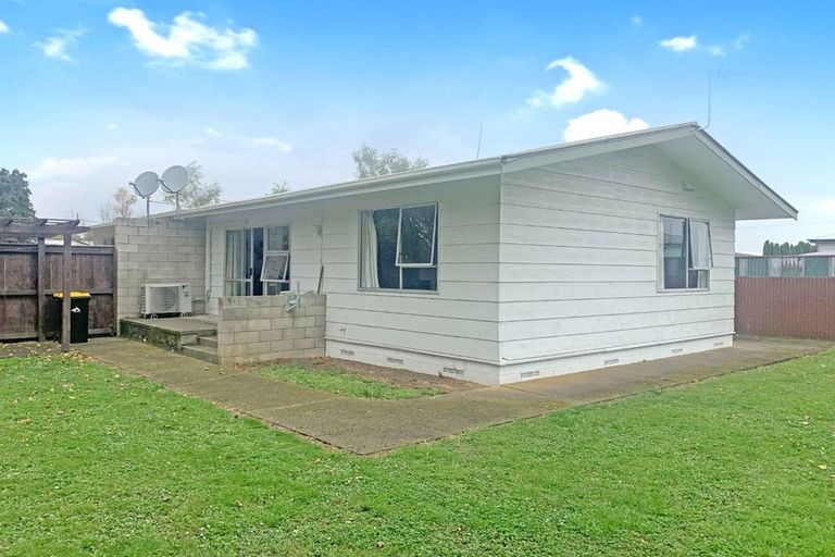 Photo of property in 16a Cole Street, Dannevirke, 4930