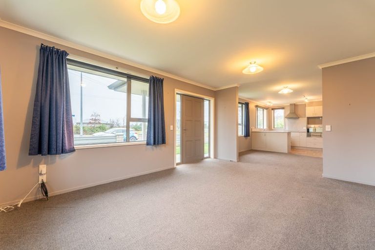 Photo of property in 94a Ronaldsay Street, Palmerston, 9430