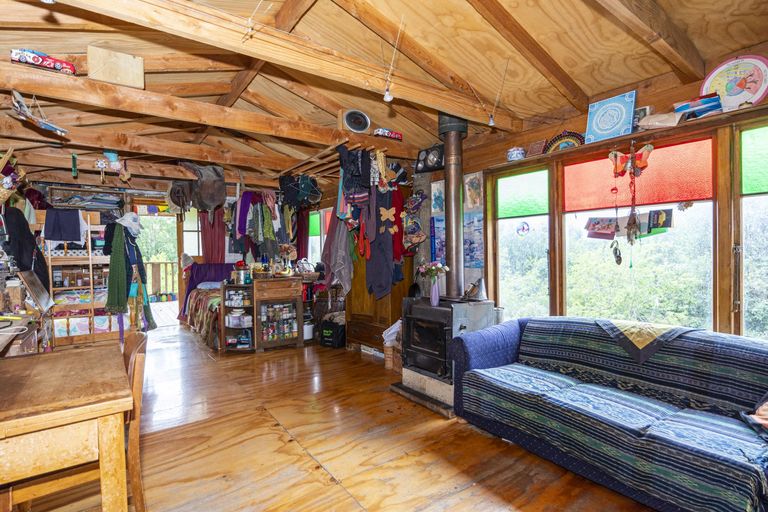 Photo of property in 9 Sheepdip Road, Kakahu, Geraldine, 7991