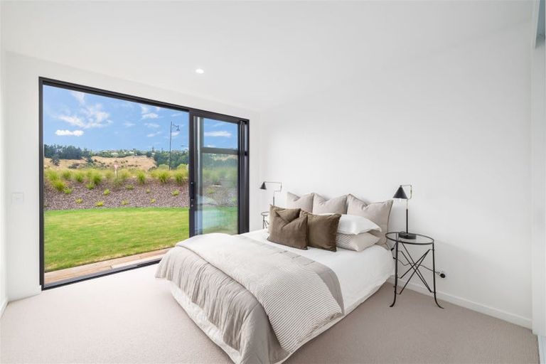 Photo of property in 2 Steve Askin Drive, Cracroft, Christchurch, 8022