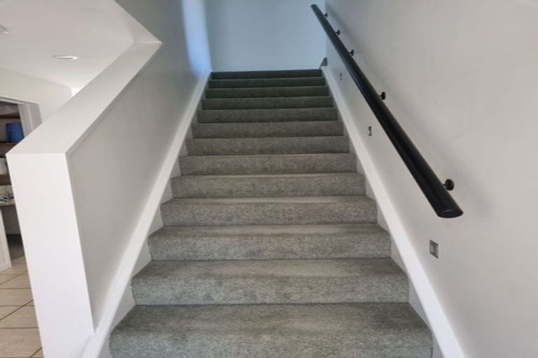 Photo of property in 4 Evergreen Parade, Rosehill, Papakura, 2113