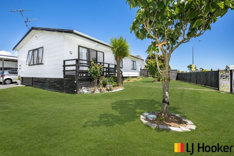 Photo of property in 1/66b Burundi Avenue, Clendon Park, Auckland, 2103