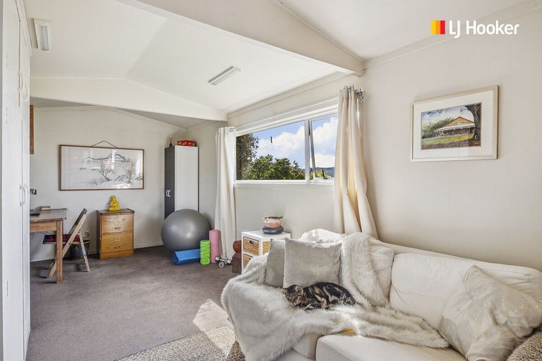 Photo of property in 62 Middleton Road, Kew, Dunedin, 9012