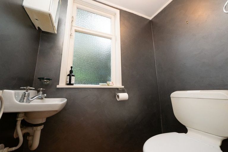 Photo of property in 49 Totara Street, Ravensbourne, Dunedin, 9022