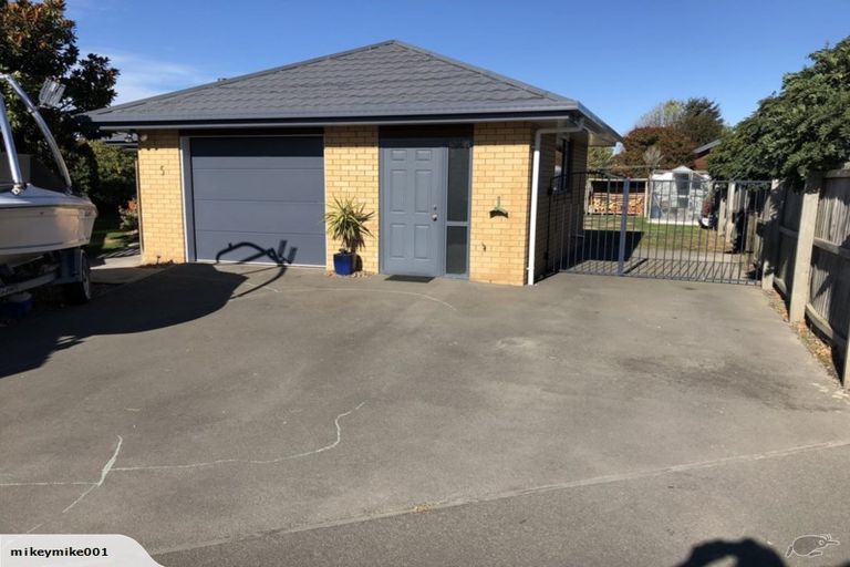 Photo of property in 5 Peel Close, Rolleston, 7614