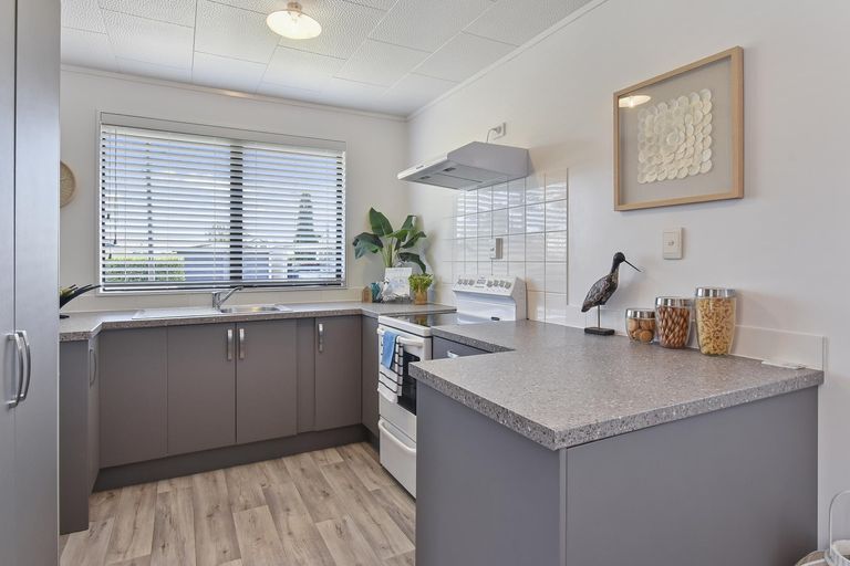 Photo of property in 2/59 Fernaig Street, Papakura, 2110