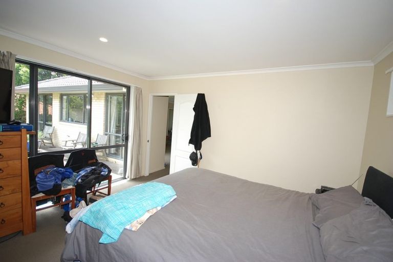 Photo of property in 3 Bluestone Rise, Rosedale, Auckland, 0632