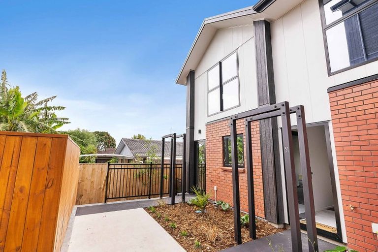 Photo of property in 13/51 Te Kanawa Crescent, Henderson, Auckland, 0610