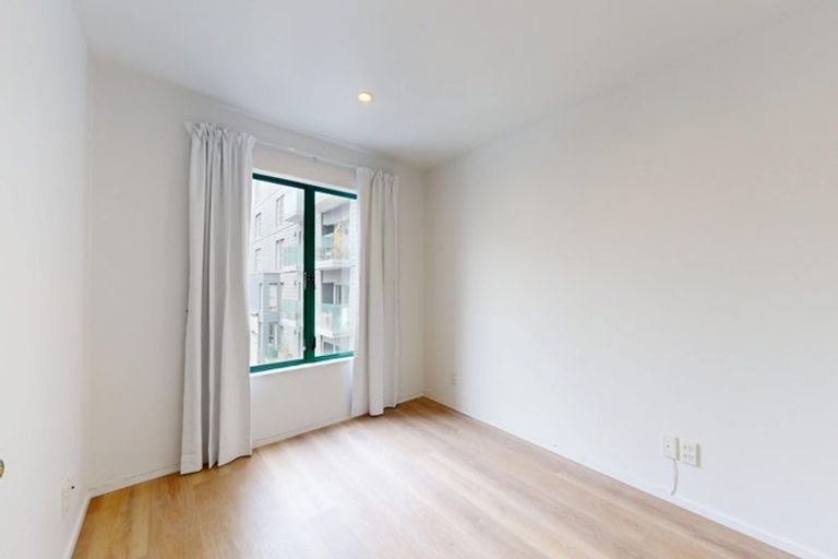 Photo of property in Courtenay Apartments, 406/120 Courtenay Place, Te Aro, Wellington, 6011