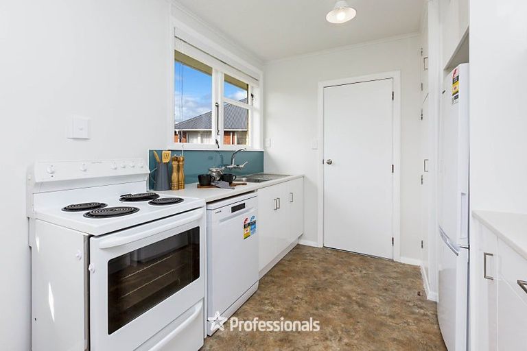 Photo of property in 52 Mary Crescent, Elderslea, Upper Hutt, 5018