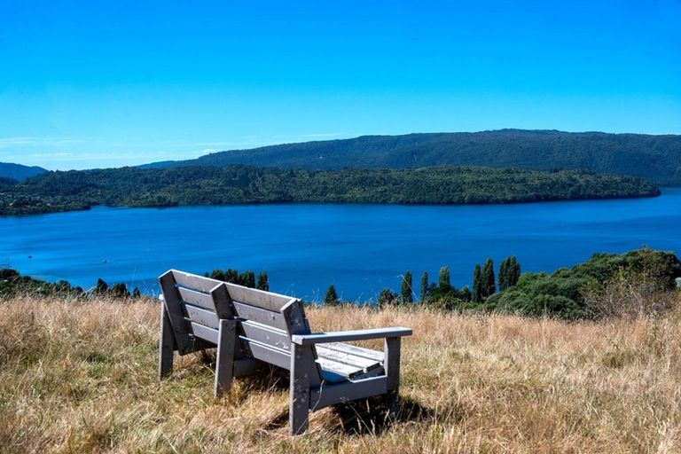 Photo of property in 212 Spencer Road, Lake Tarawera, Rotorua, 3076