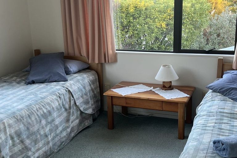 Photo of property in 28 Margaret Avenue, Havelock North, 4130