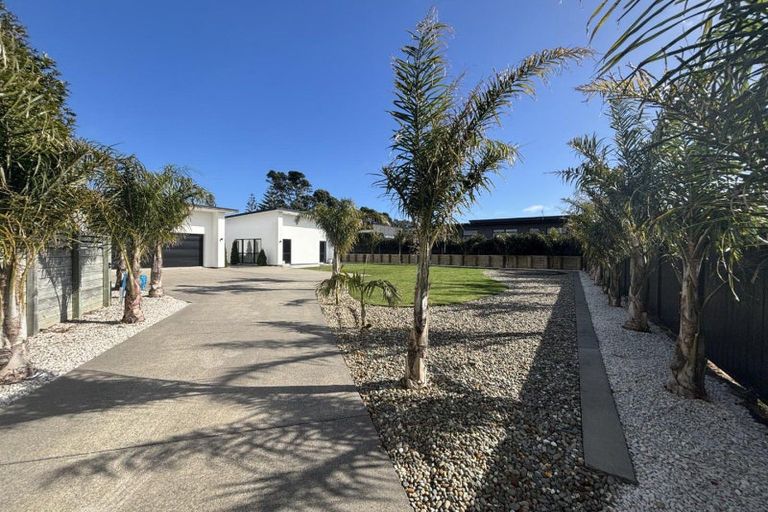 Photo of property in 9 Cooke Farm Grove, Waiwhakaiho, New Plymouth, 4312