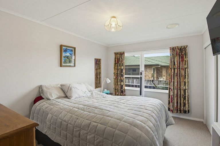 Photo of property in 132 Weraroa Road, Levin, 5510