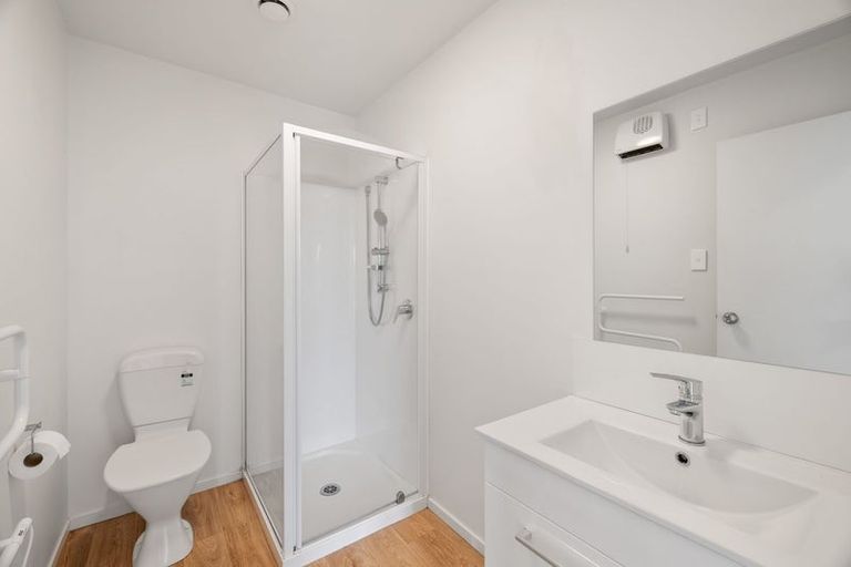 Photo of property in 140 Hills Road, Edgeware, Christchurch, 8013