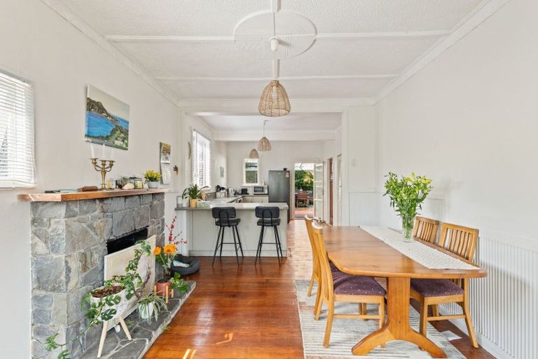 Photo of property in 383 Saint Aubyn Street, Moturoa, New Plymouth, 4310