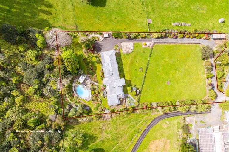 Photo of property in 910 State Highway 14, Maungatapere, Whangarei, 0179