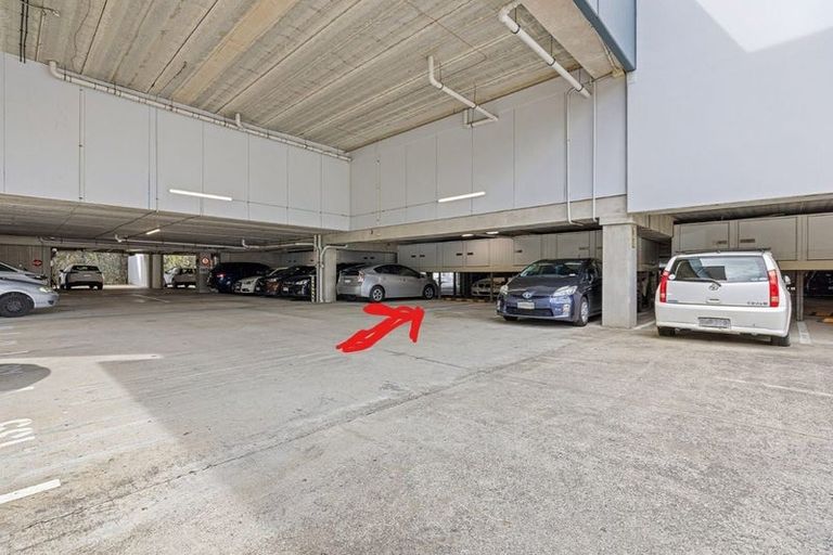 Photo of property in Shoal Haven Apartments, 307a/130 Anzac Street, Takapuna, Auckland, 0622