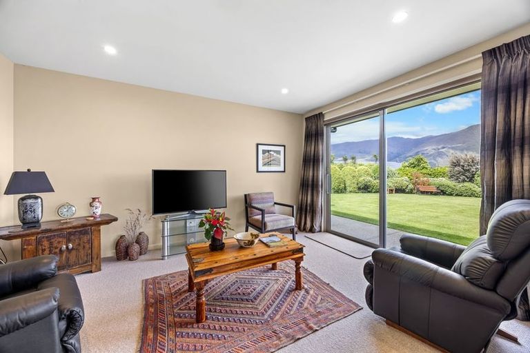 Photo of property in 5 Centre Crescent, Wanaka, 9305