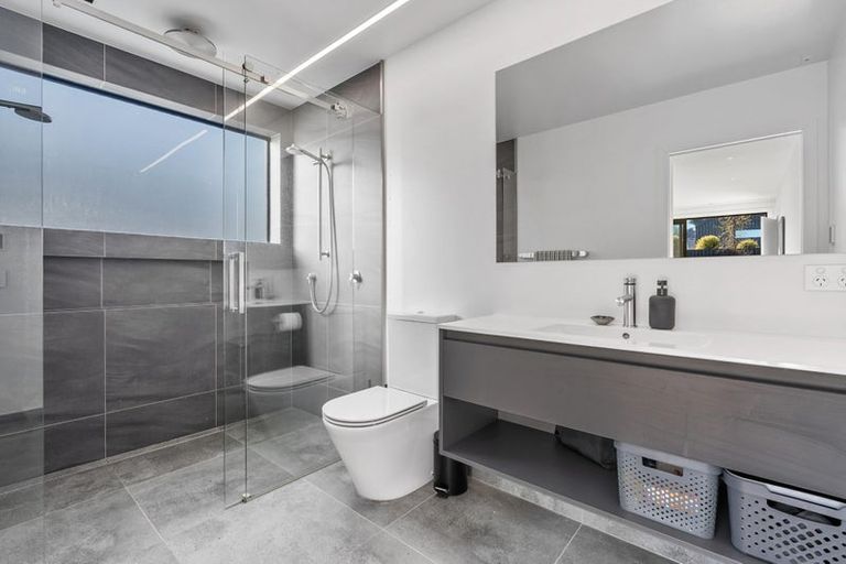 Photo of property in 53 Timsfield Drive, Lake Hawea, 9382