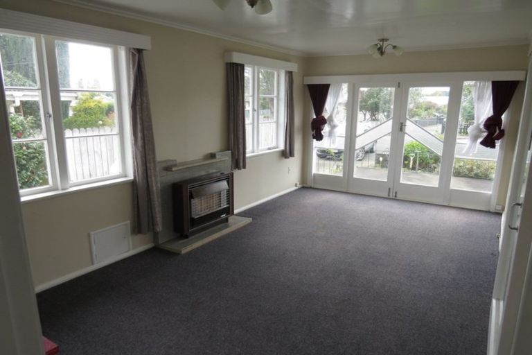 Photo of property in 4 Crewe Street, Pahiatua, 4910