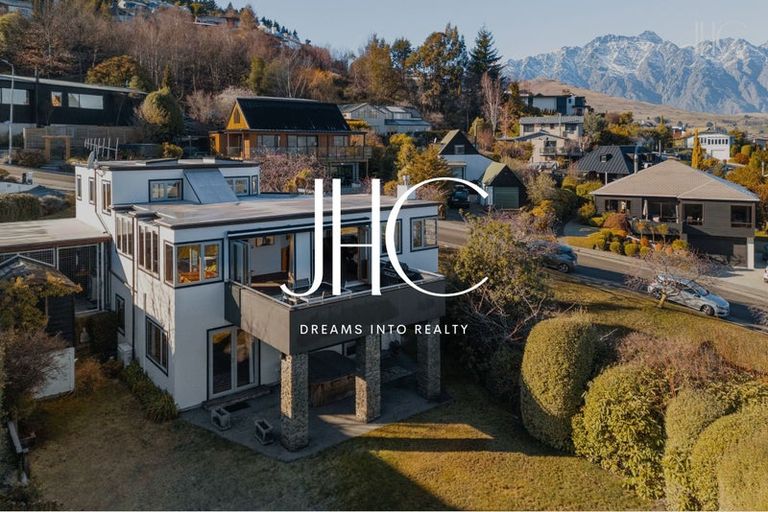 Photo of property in 18 Dublin Street, Queenstown, 9300